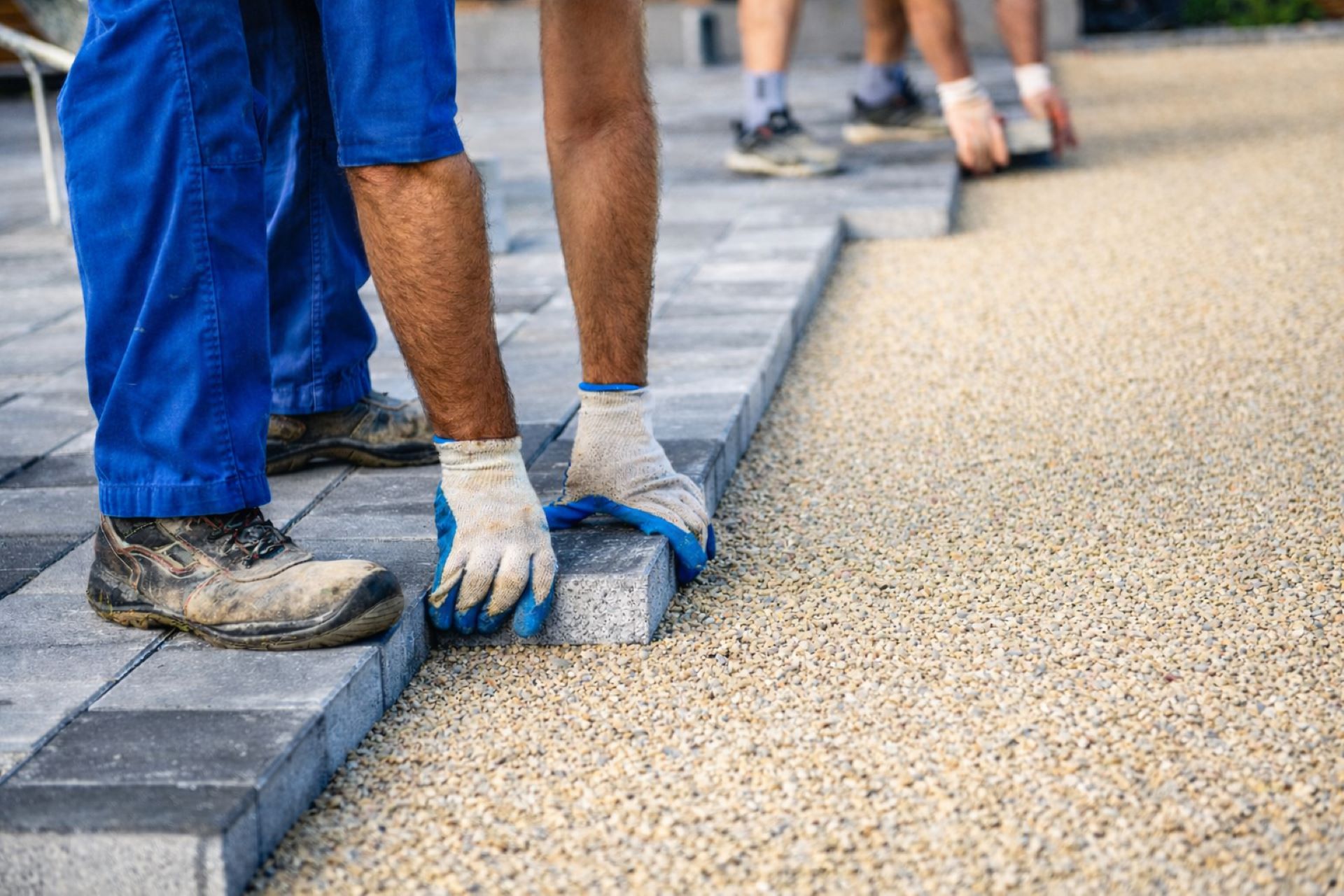 Paving the Way: Smart Tricks for Sidewalk & Driveway Care